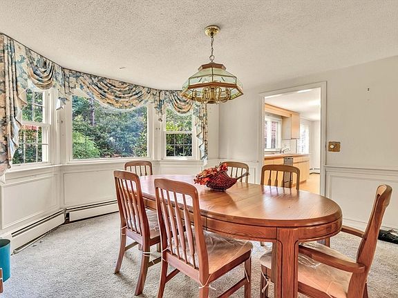3rd image of 200 Lumbert Mill Rd