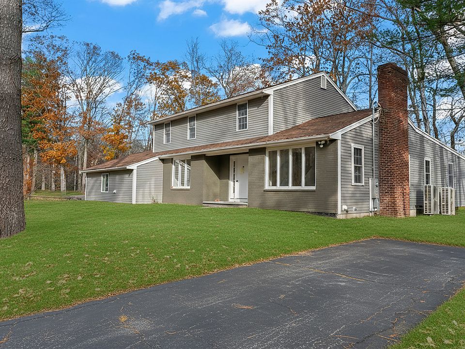 1st image of 32 Laurel Ln