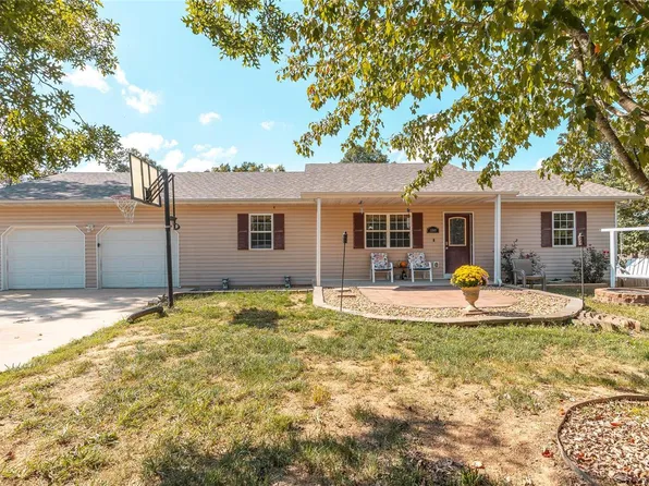 15505 Top Dr, Saint Robert, MO 65584