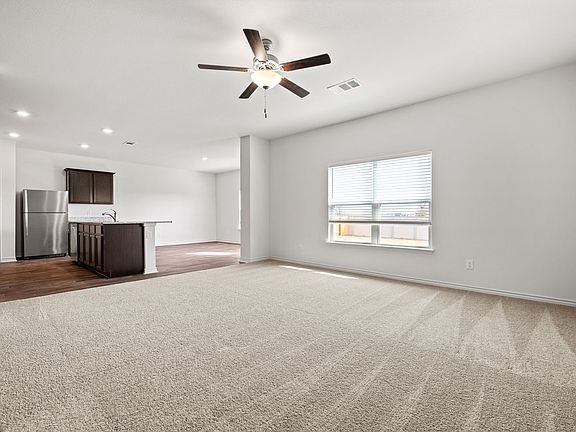 5th image of 14301 Prairie Sod Ln