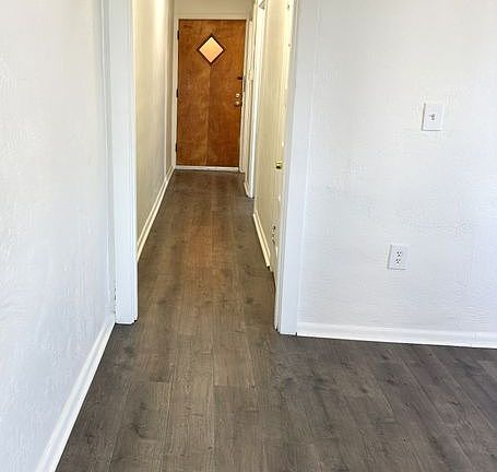 5th image of 2811 Brownsville Rd #4