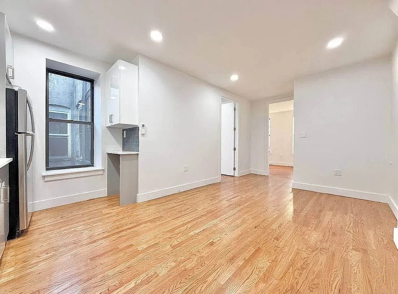397 Macon Street — Photo 2