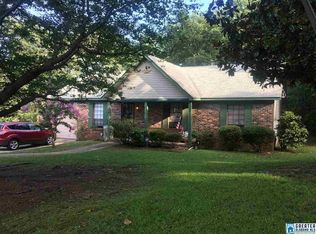 1518 Green Oak Cir, Birmingham, AL 35235