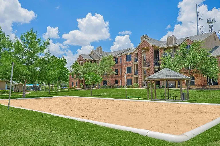 LBJ Garden Villas — Photo 13