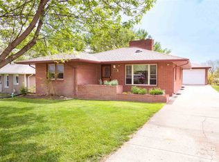 1805 W 3rd St, Mccook, NE 69001