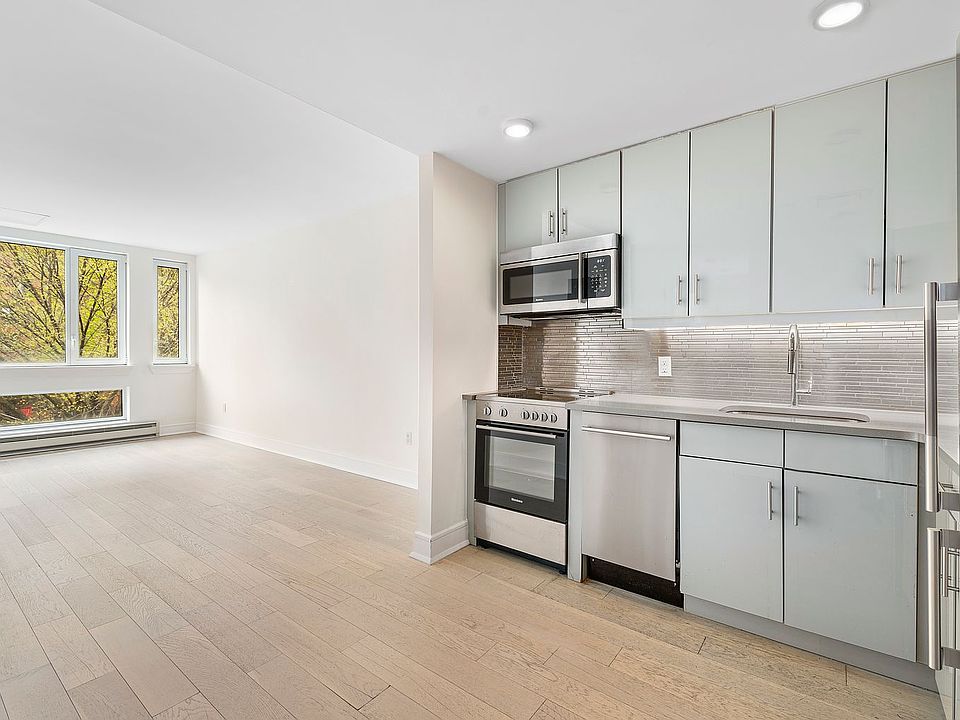 1st image of 306 W 142nd St APT 3D