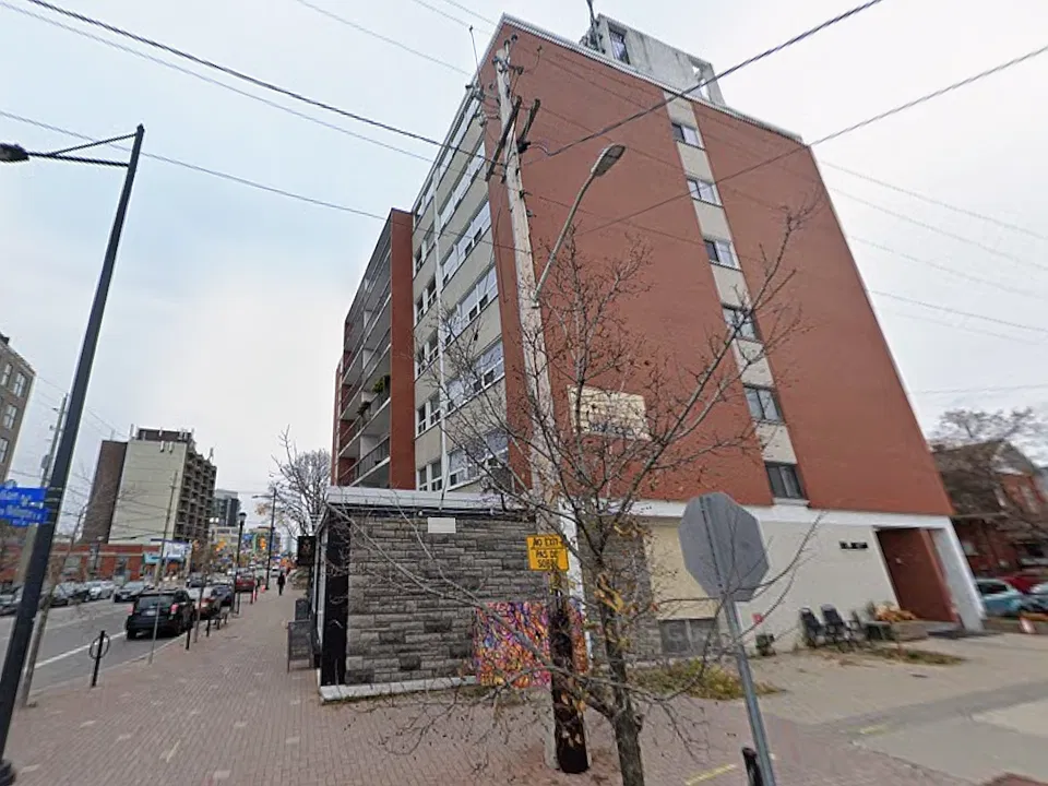 5 Julian Ave