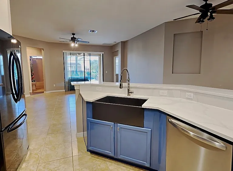 2131 Lacosta Pl — Photo 3