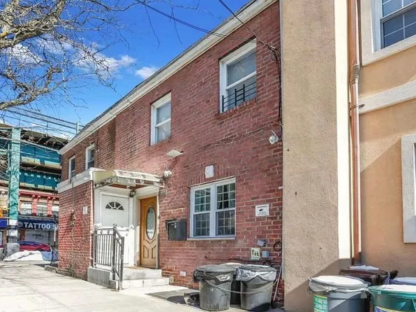 8661 77th St, Jamaica, NY 11421