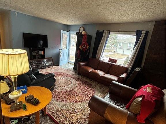 5th image of 921 NE Sala Ln