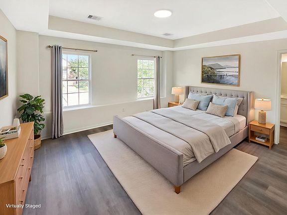 4th image of 2723 Yestereve Ct