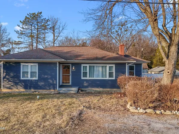 10001 Brentlinger Ln, Louisville, KY 40291