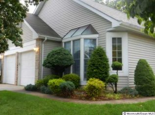 1612 Goldspire Rd, Toms River, NJ 08755