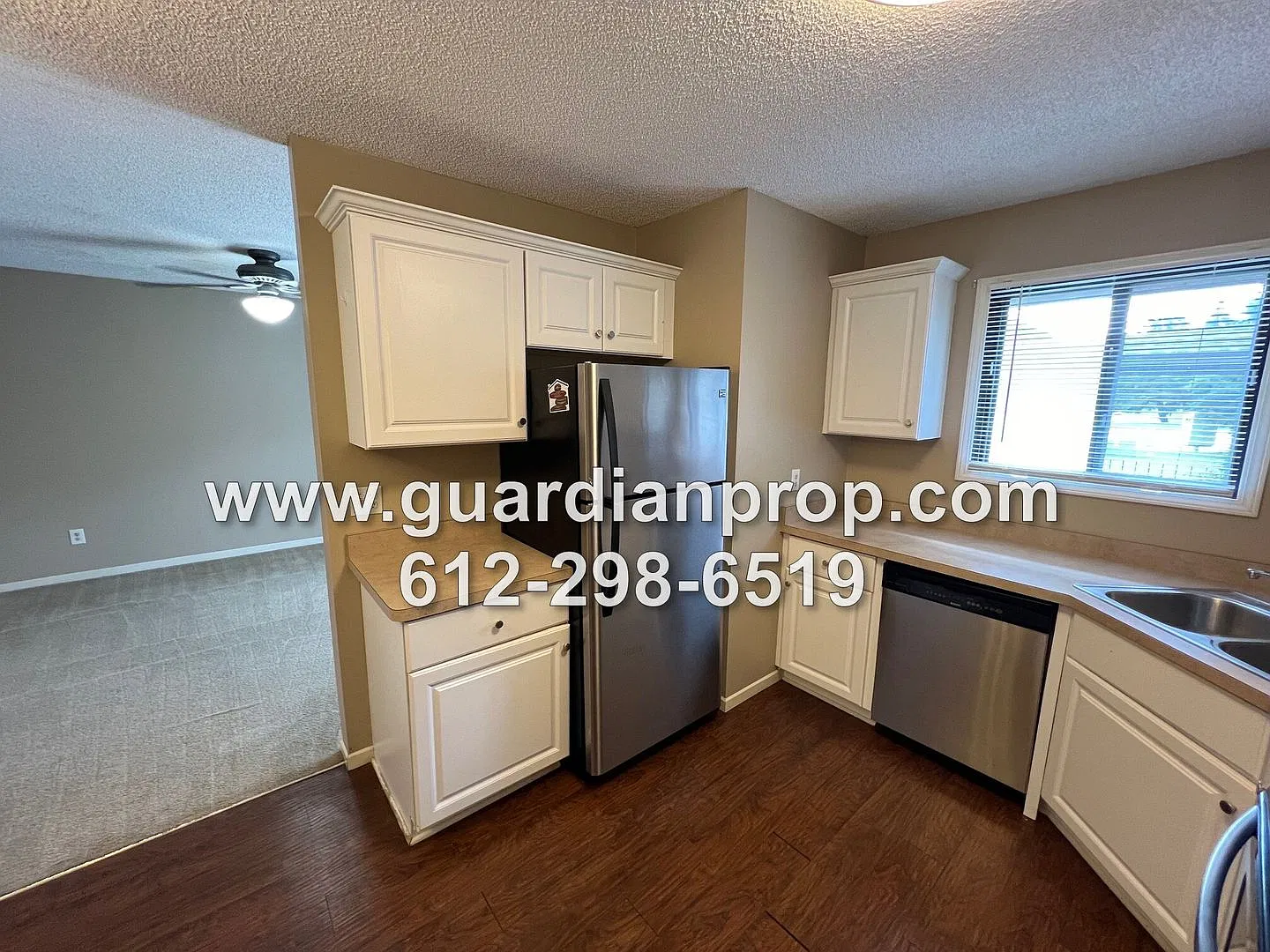 Coon Rapids Townhome Available Now, Open Floor Plan, Stainless Appliances, Attached Garage — Photo 4