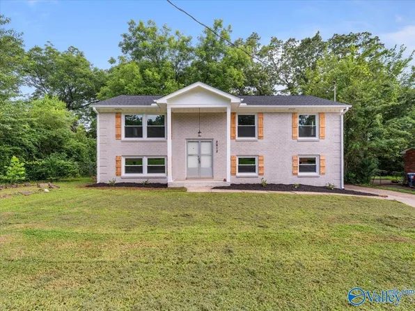 2612 Valley Brook Dr NE, Huntsville, AL 35811