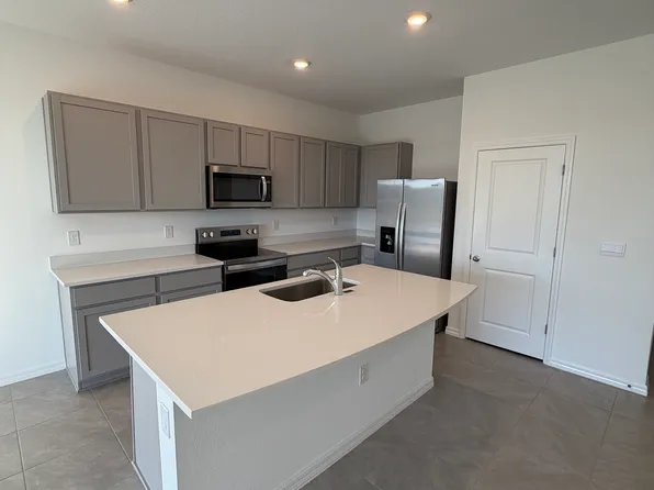 114 Mangrove Shade Cir, Apollo Beach, FL 33572