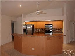 3rd image of 411 NE 16th Pl