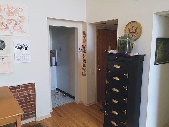 2nd image of 15 S Bank St APT 201