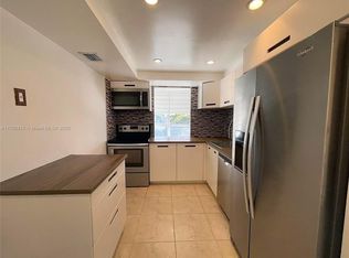 2101 Atlantic Shores Blvd APT 501, Hallandale, FL 33009