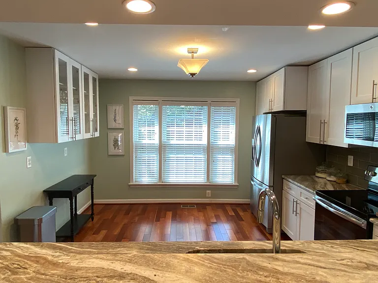 216 Gretna Green Ct — Photo 6