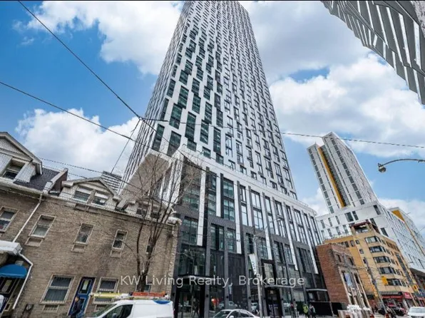 252 Church St, Toronto, ON