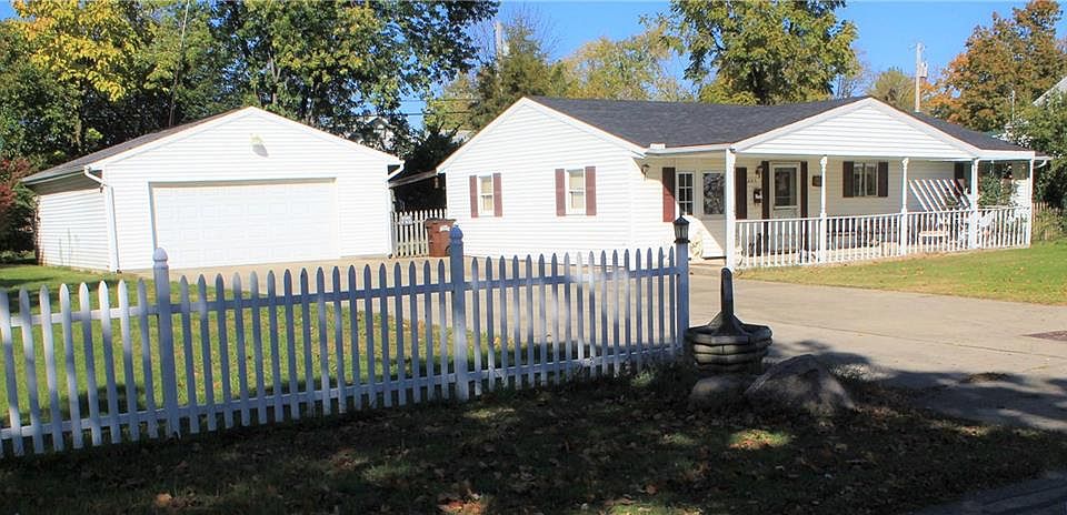 1st image of 2145 Cadie Ave