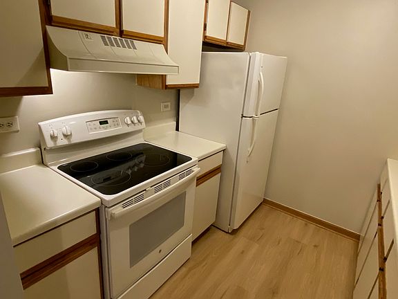2nd image of 1330 Cunat Ct