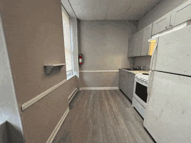 708 West Marshall Street — Photo 13