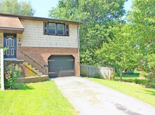 782 S Cedar St, Lititz, PA 17543