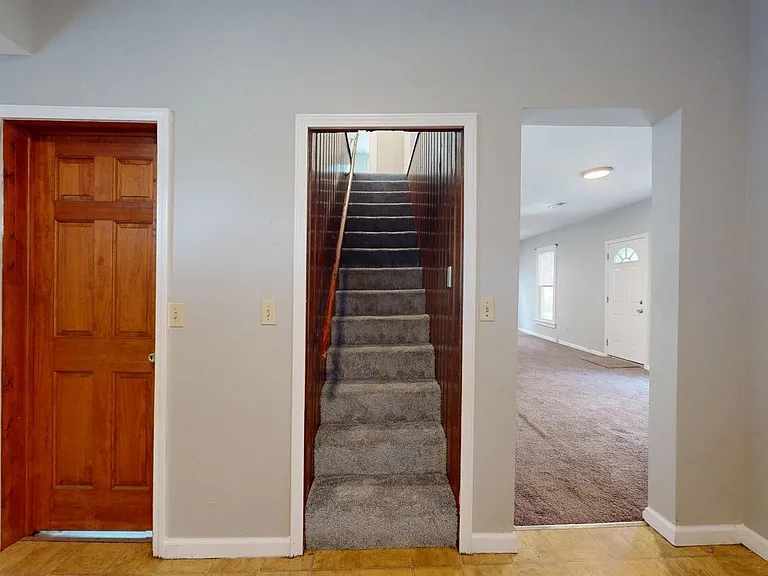 2053 W 95th St — Photo 25
