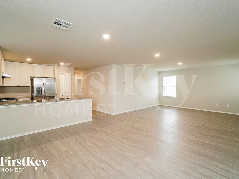 9806 Littleton Grist — Photo 4