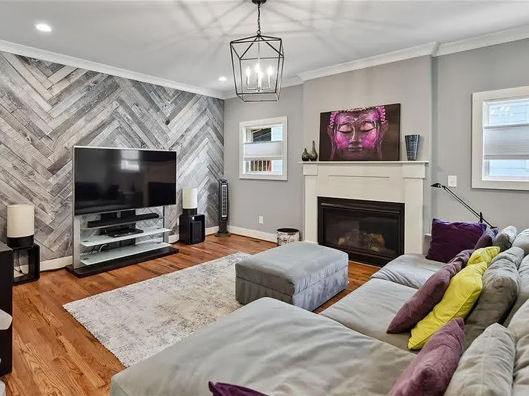 1237 Milton Ter SE — Photo 10