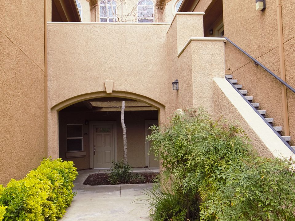 1st image of 1900 Danbrook Dr Unit 1012