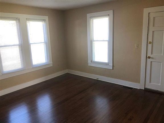4th image of 1456 Park St #A