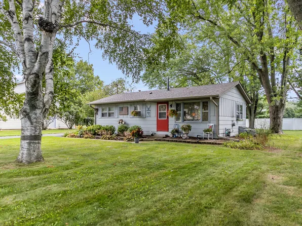 540 Erma Dr, Somonauk, IL 60552