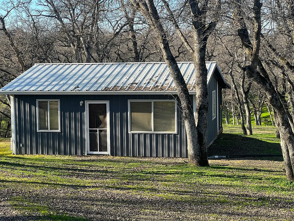 19865 Callahan Rd