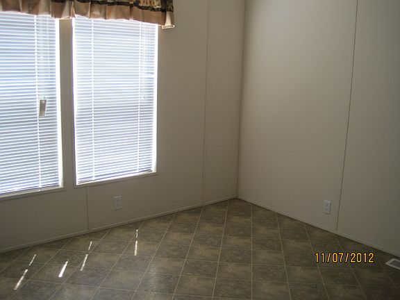 4th image of 5901 Newbrook Cir Spc 140