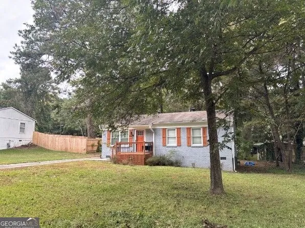 3706 Bolfair Dr NW, Atlanta, GA 30331