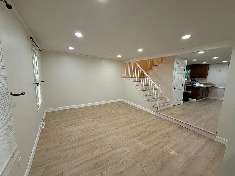 Living Room - 1