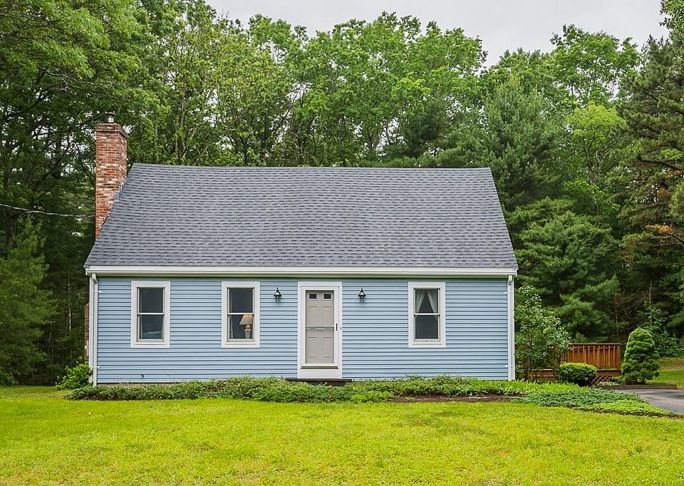 1st image of 32 Clifton Dr