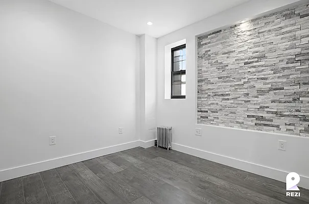 Rented by REZI | media 6