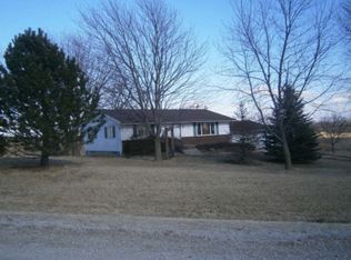 1980 20th Pl, Lacona, IA 50139