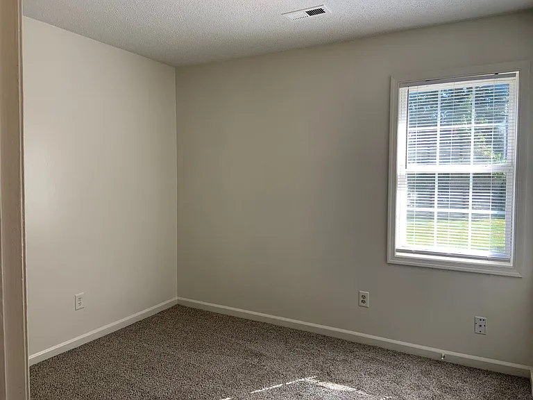 2020 Martin Luther King Jr Dr — Photo 6