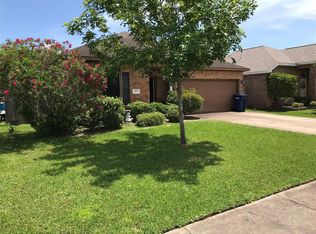 207 Range Ln, Cove, TX 77523