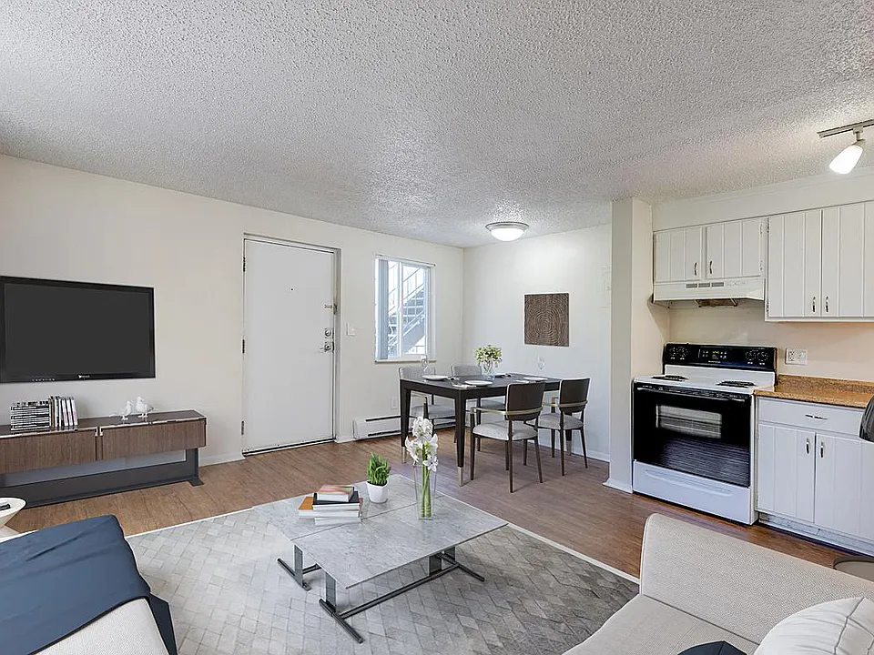 1280 Clayton St. Apartments