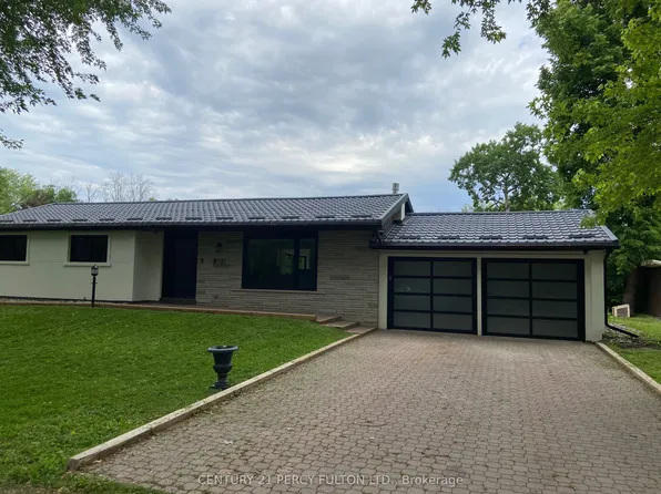 2 Walkers Ln, Georgina, ON L4P 3C8