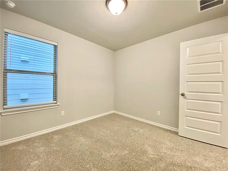 1701 Yaupon Grove Ln — Photo 19