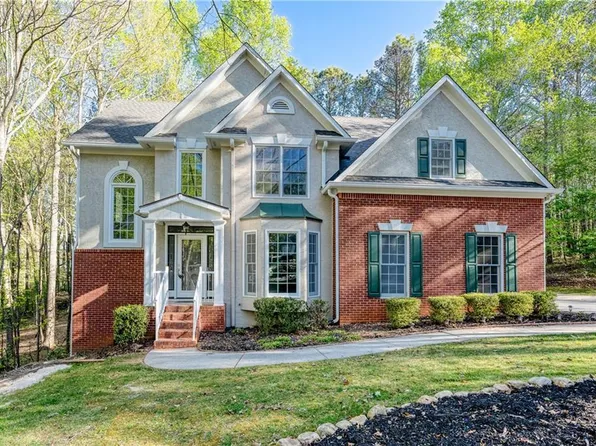 6410 Vicksburg Ct NW, Acworth, GA 30101