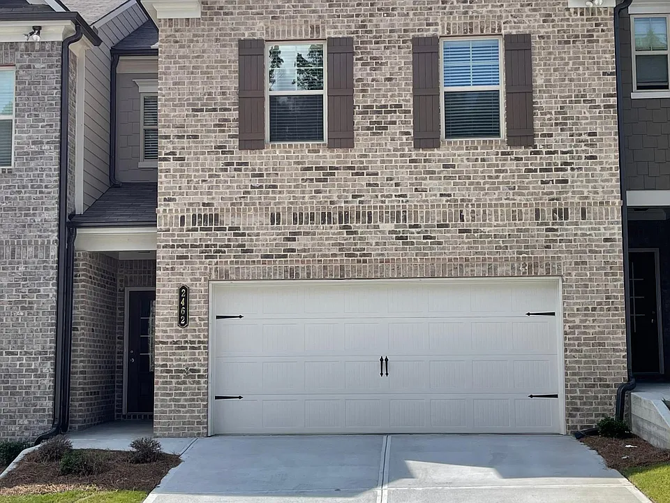2462 Pearl Ridge Trce