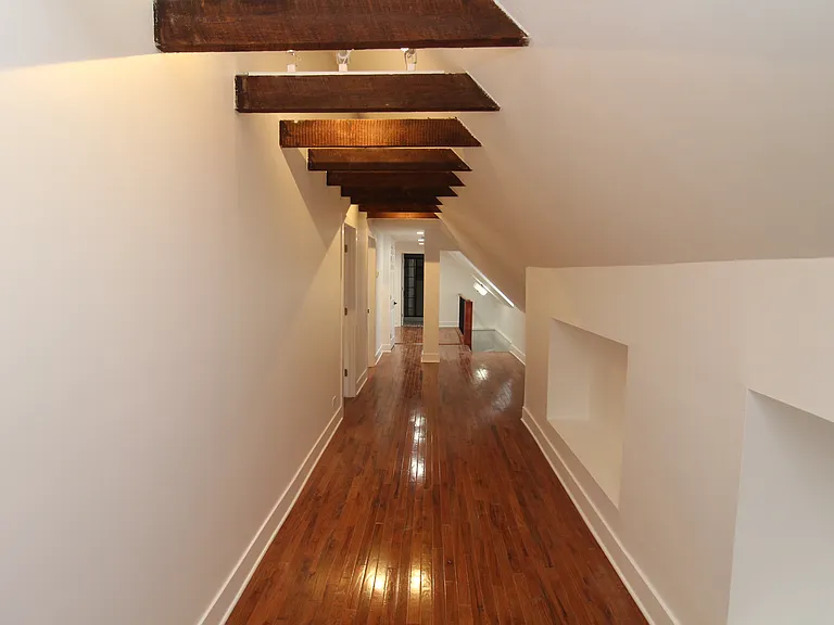 1362 N Bosworth Ave #4A — Photo 7